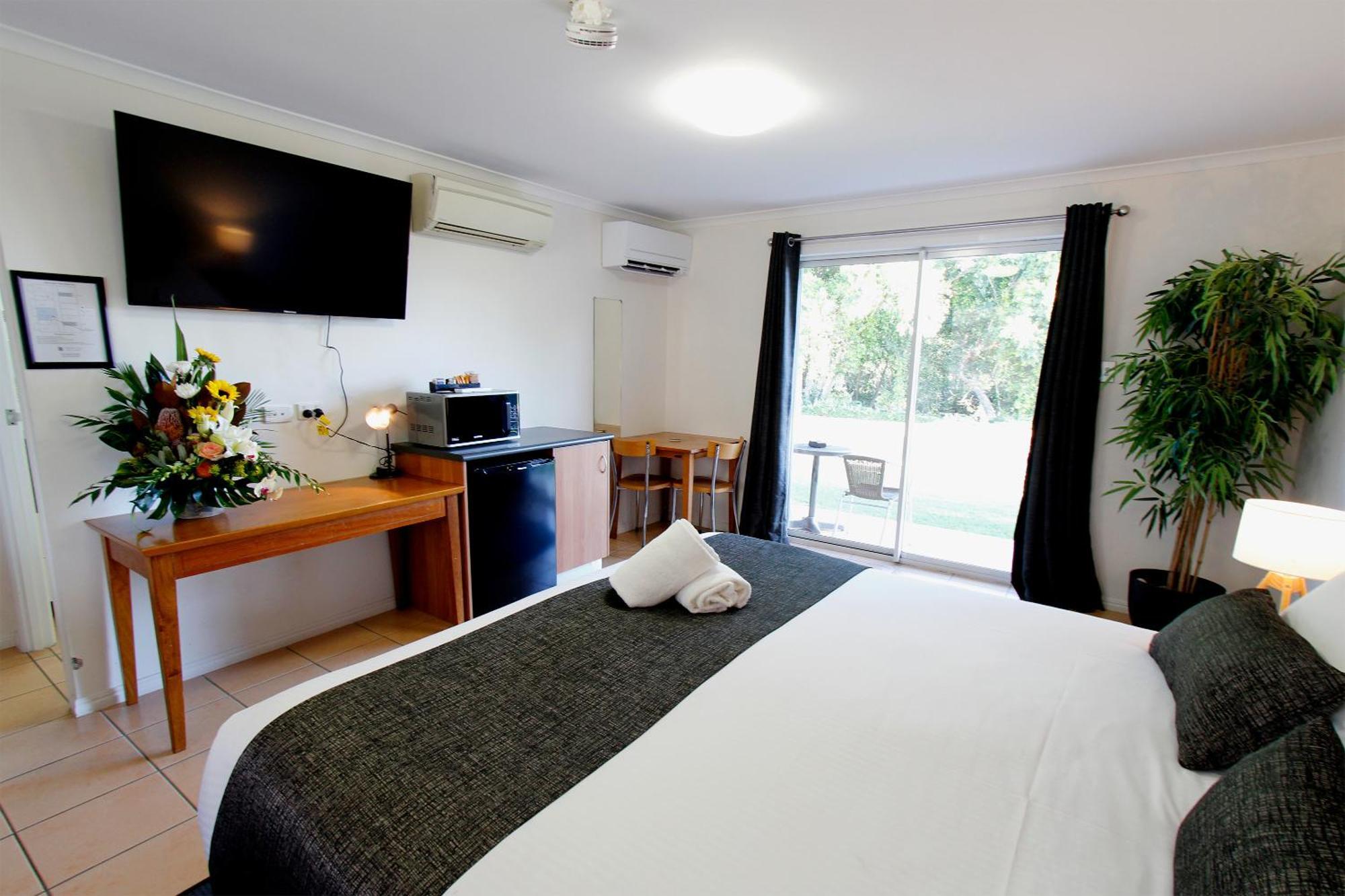 Windmill Motel & Events Centre แมคคาย ภายนอก รูปภาพ