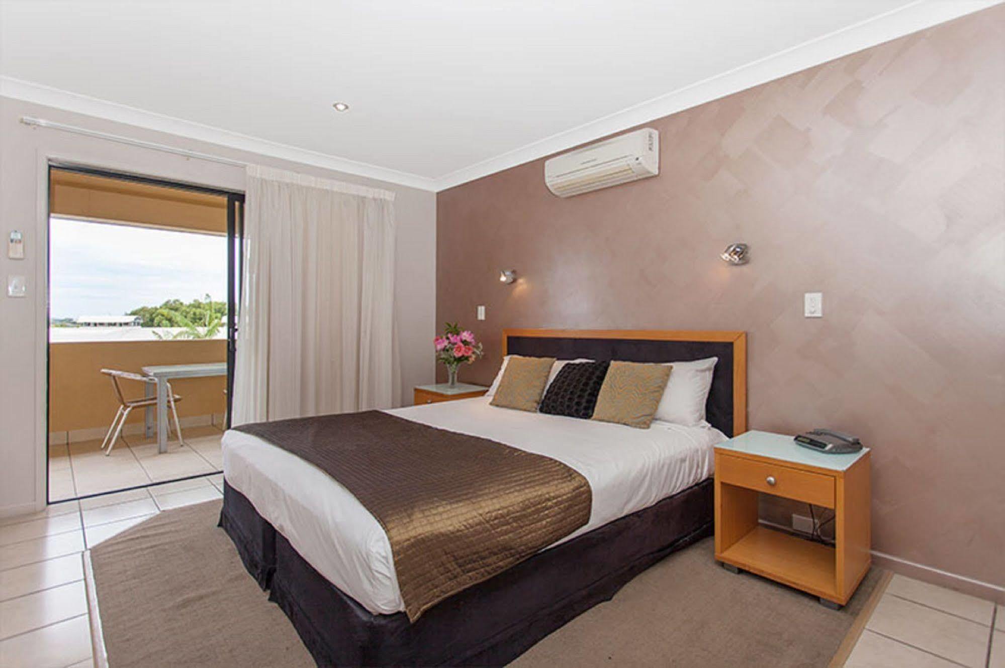 Windmill Motel & Events Centre แมคคาย ภายนอก รูปภาพ